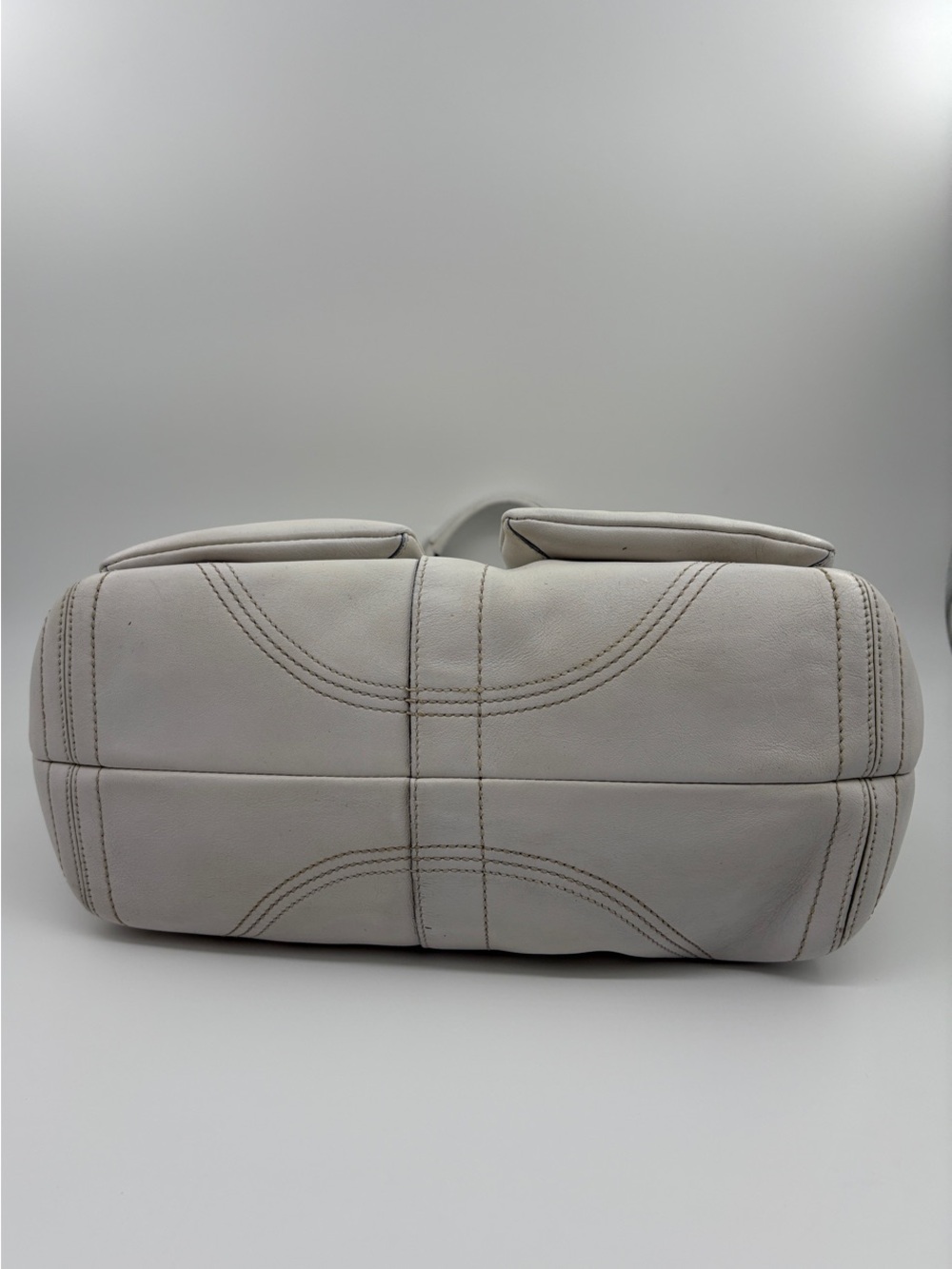 Coach Cream Leather Dual-Pocket Shoulder Bag with Silver Hardware - Picture 6 of 11